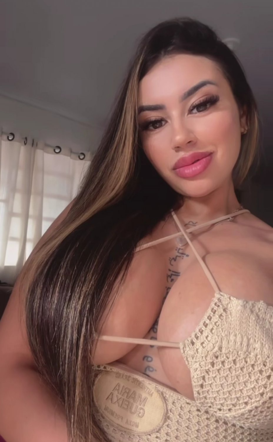 Maiara Goulart #732ObCiQ